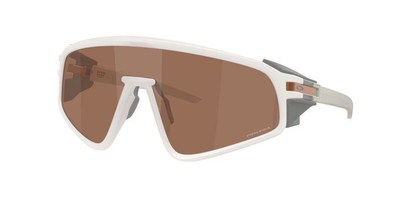 Oakley Latch™ Panel Seek Collection