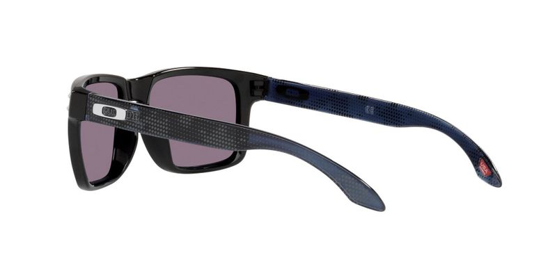 Oakley Holbrook High Resolution Collection